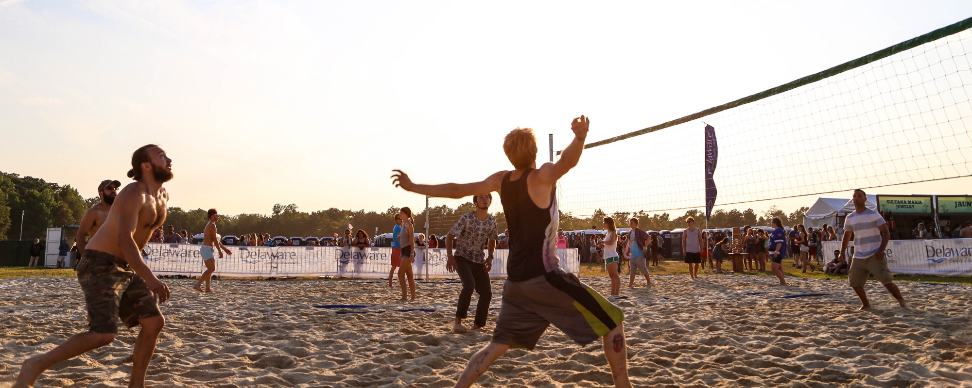 Guys, If You Suck At Volleyball, Don’t Act Like You Don’t