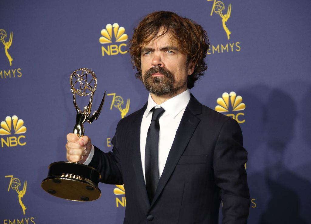 LOS ANGELES, CA - SEPTEMBER 17: Peter Dinklage poses with the Outstanding Supporting Actor for a Drama Series award for 'Game of Thrones' in the press room on September 17, 2018 in Los Angeles, California. (Photo by Dan MacMedan/Getty Images)