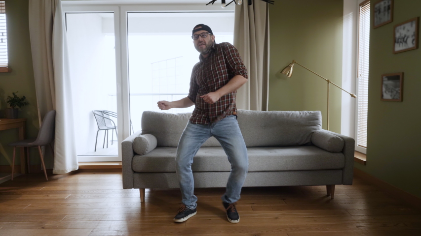 TFM - Total Frat Move