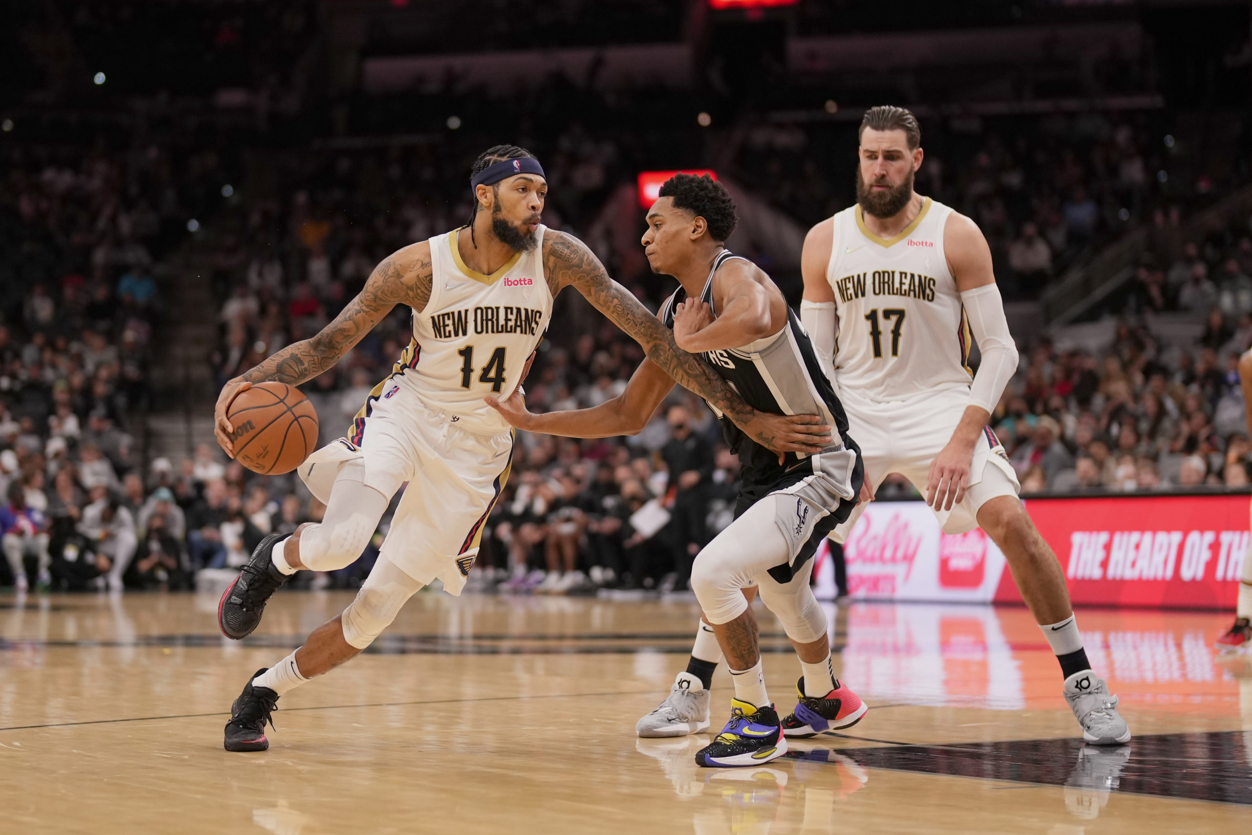 Bet $5 On Suns v. Pelicans And Get $150 Back Instantly