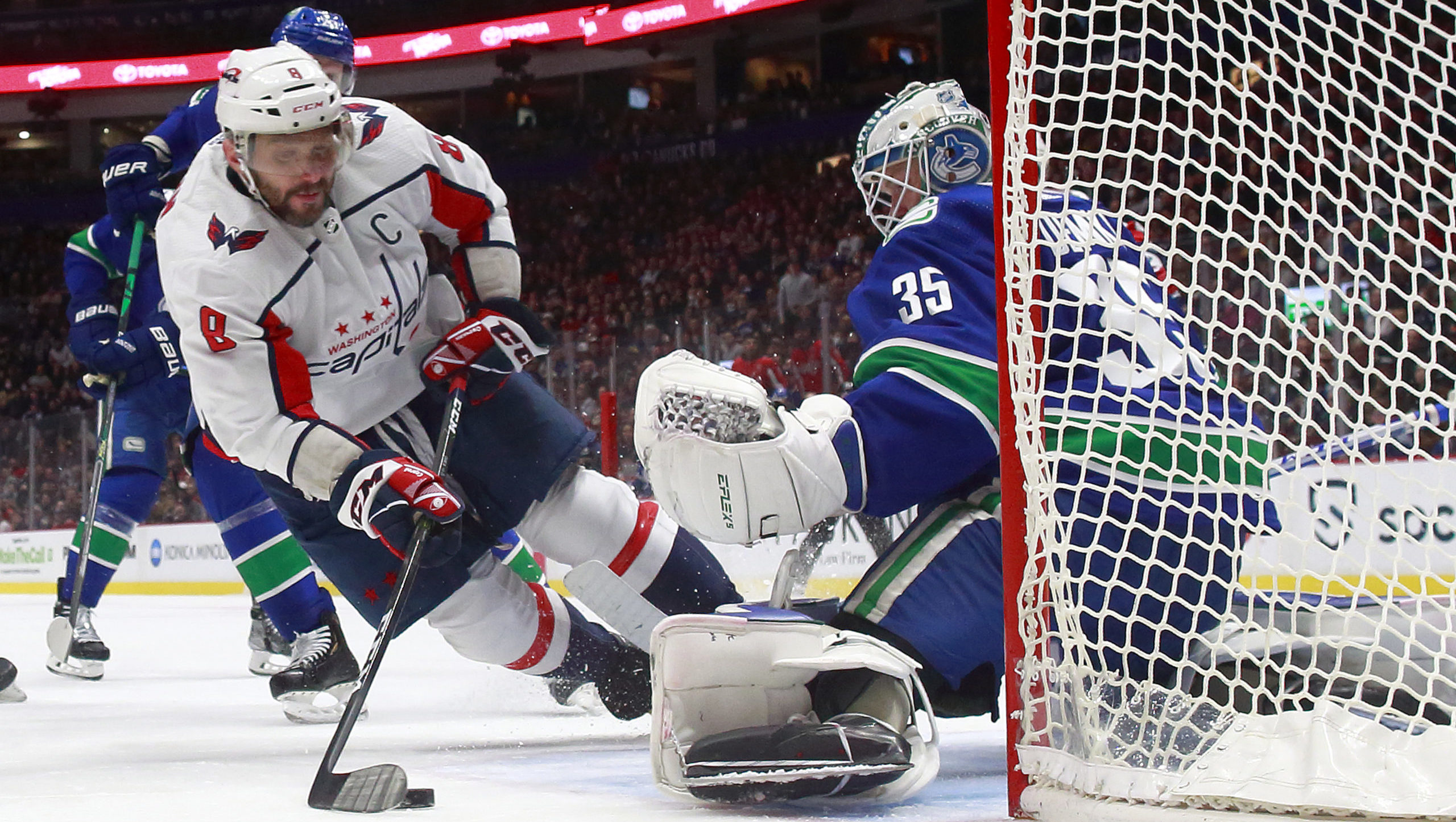 Bet $10 On Capitals vs. Canucks & Get $200 Back When A Goal Is Scored