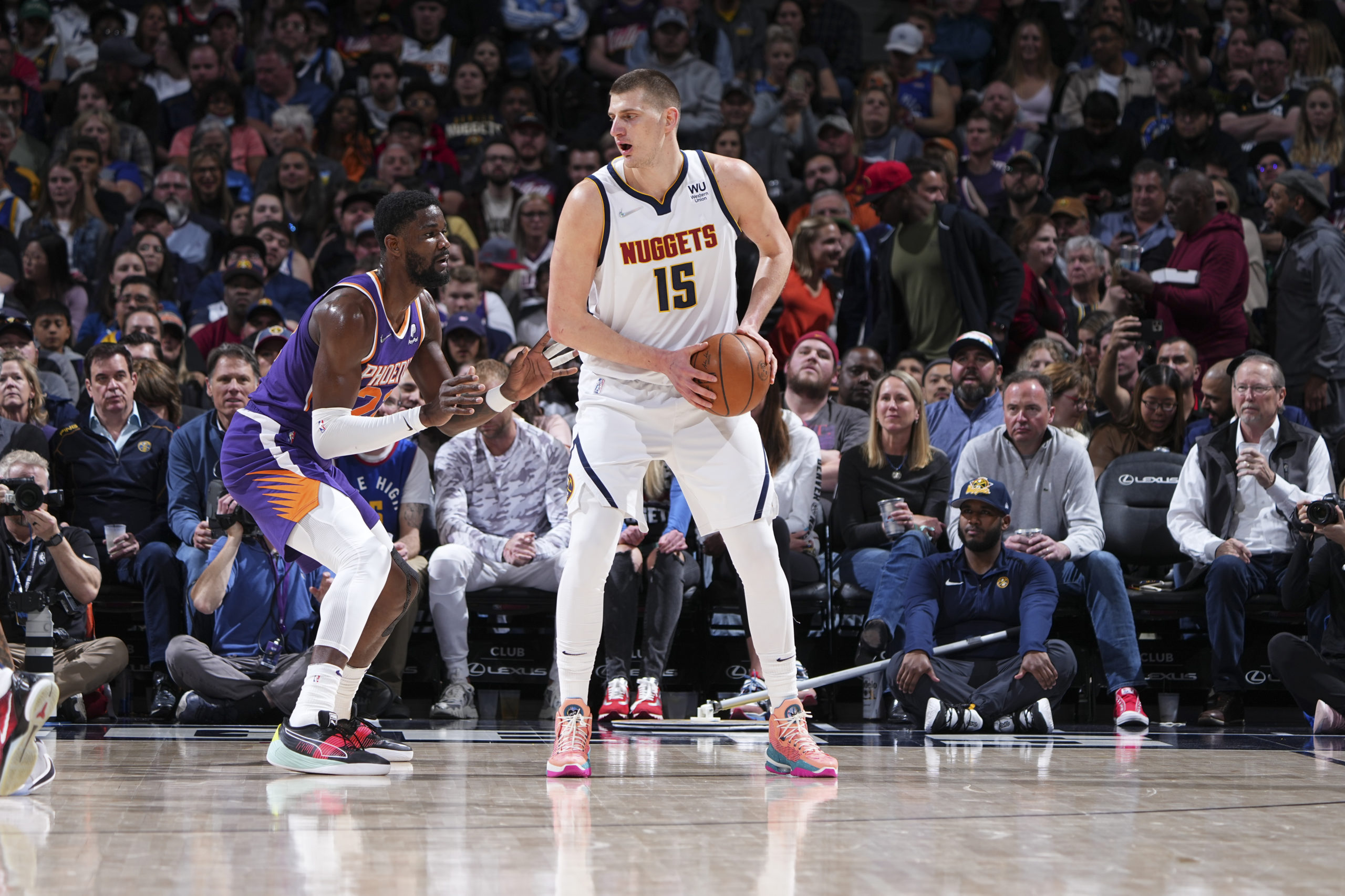 FanDuel Christmas Special: Bet Risk Free On The Suns vs. Nuggets Up To ...