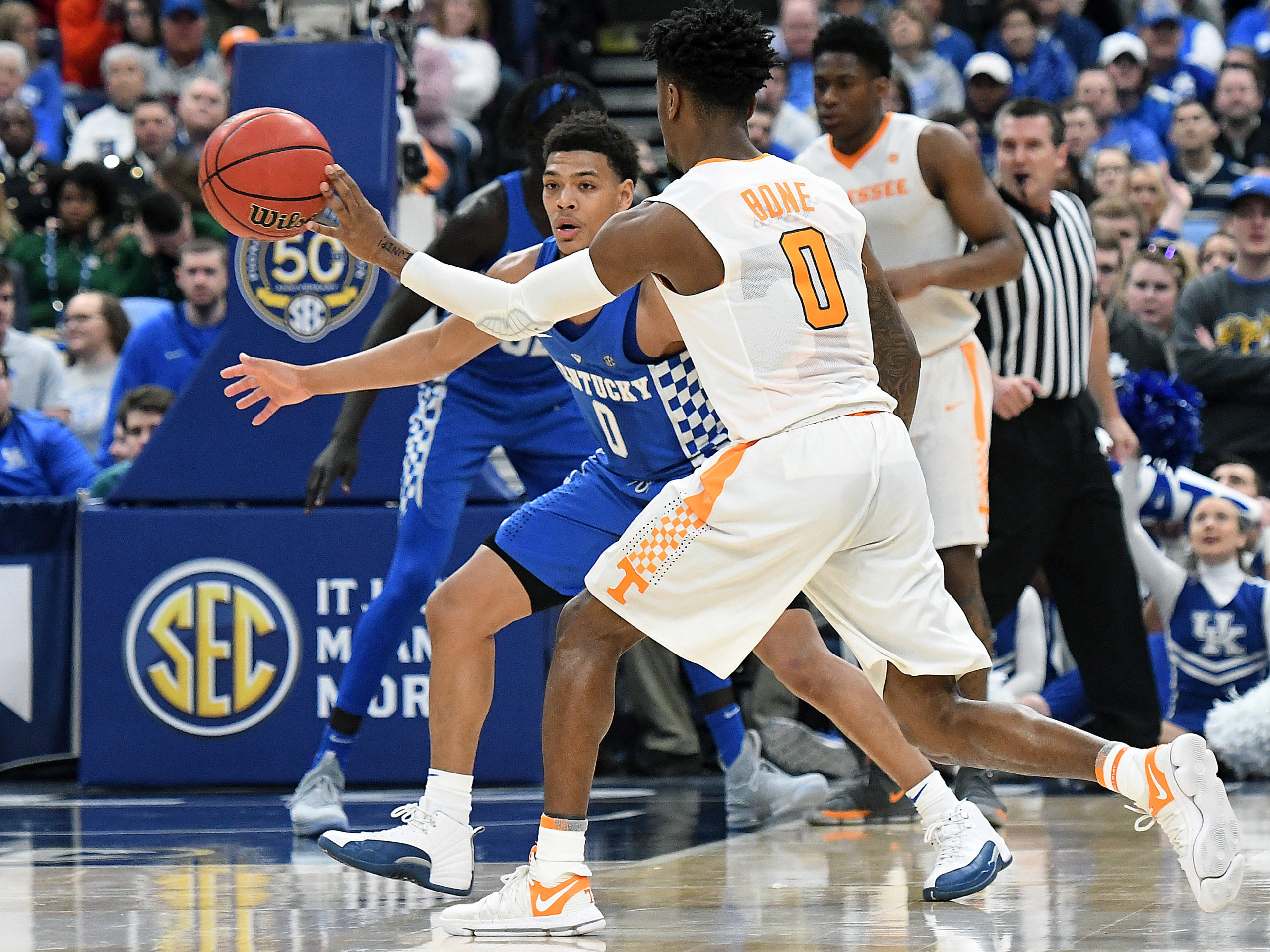 Bet 5 On Tennessee vs. Kentucky & Get 150 Back Instantly TFM