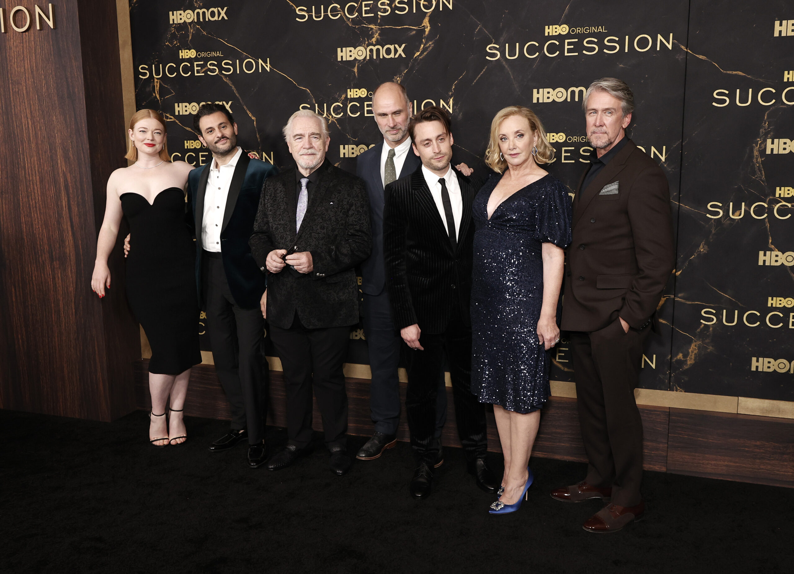 NEW YORK, NEW YORK - OCTOBER 12: Sarah Snook, Arian Moayed, Brian Cox, Jesse Armstrong, Kieran Culkin, J. Smith-Cameron and Alan Ruck attend the HBO's "Succession" Season 3 Premiere at American Museum of Natural History on October 12, 2021 in New York City. (Photo by Arturo Holmes/WireImage)