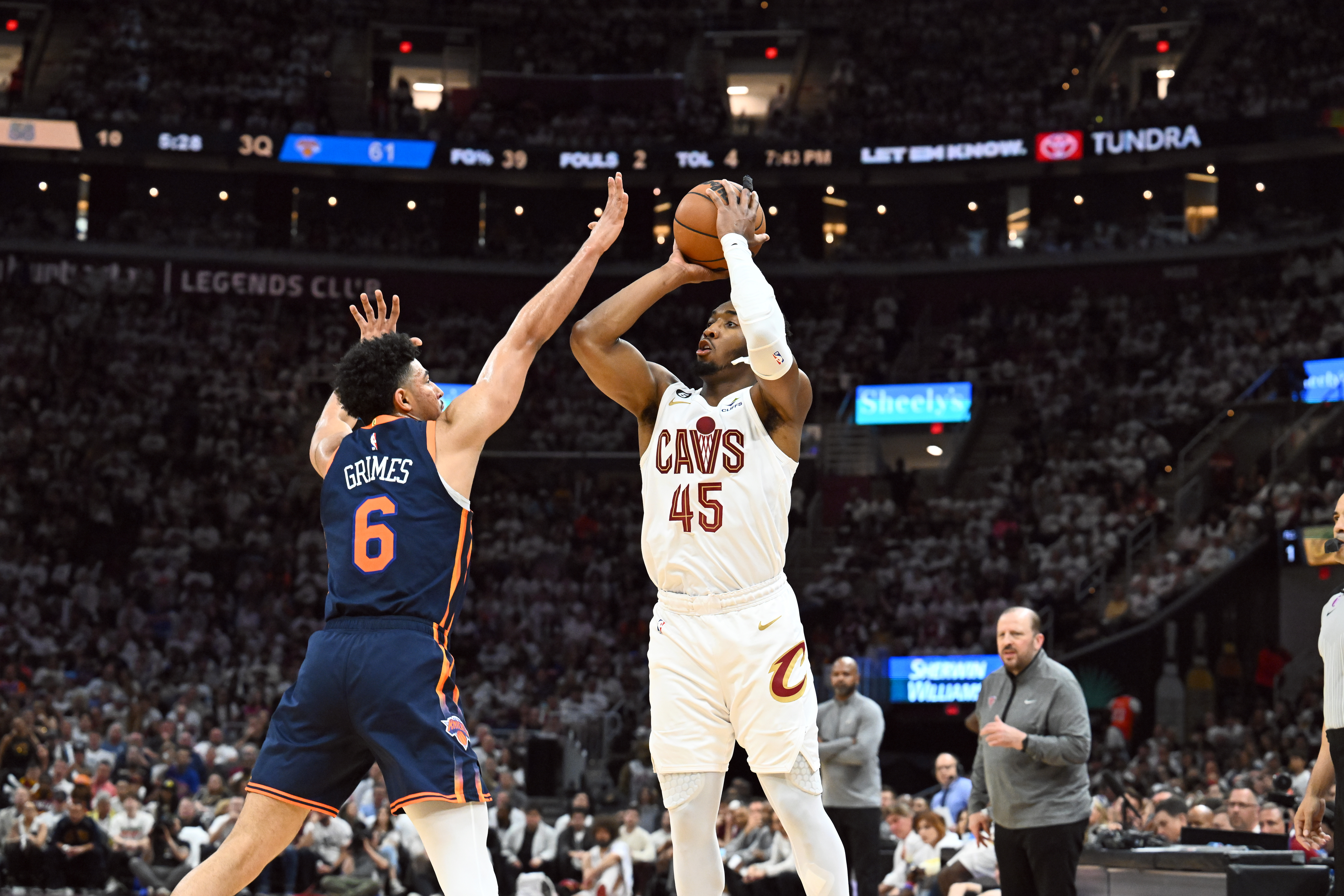 Bet $50 on the Cavs vs. Knicks and Get $200 in Bonus Bets Instantly!