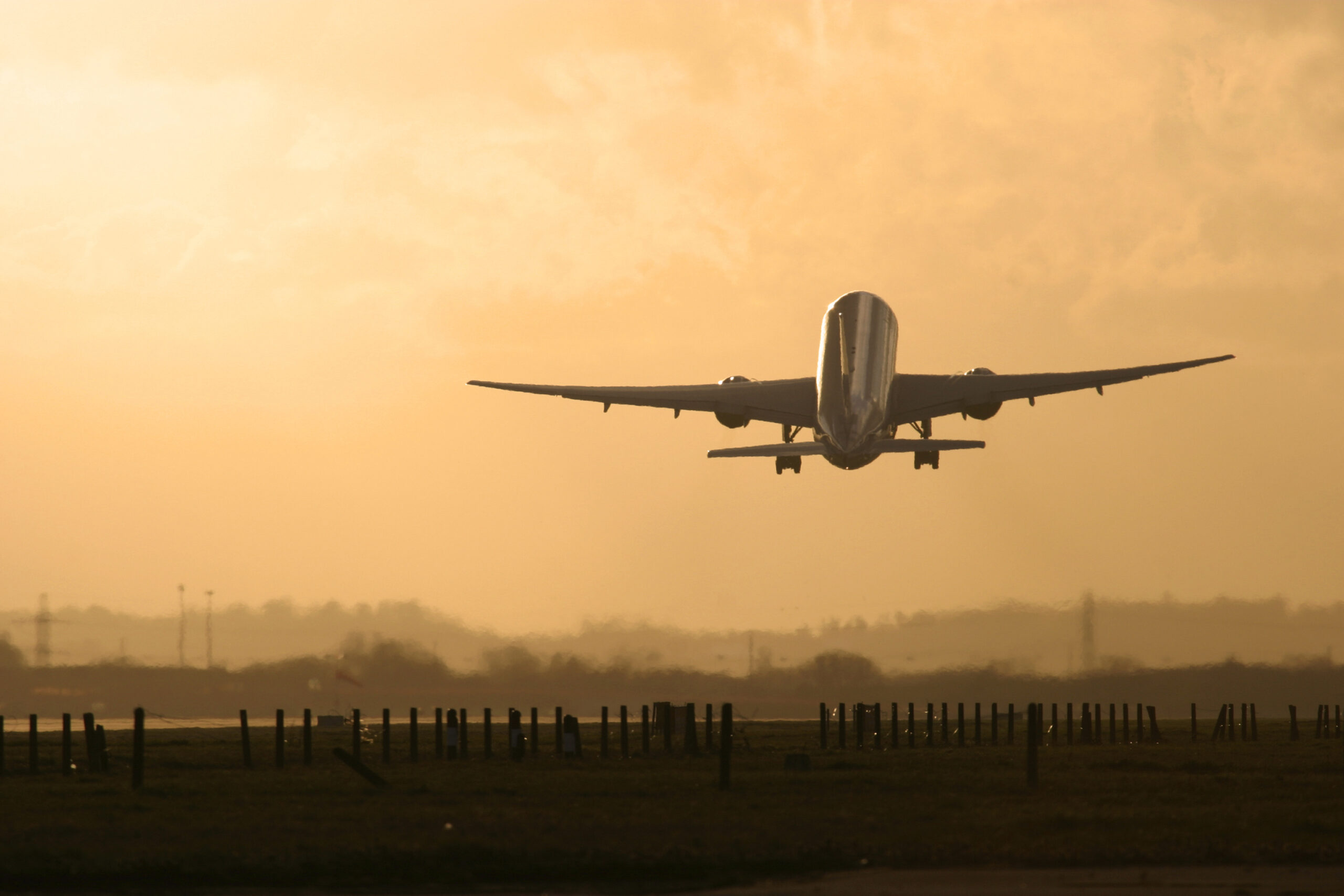 Iran Airport Reaches 152 Degrees, The World Might Be Coming To An End