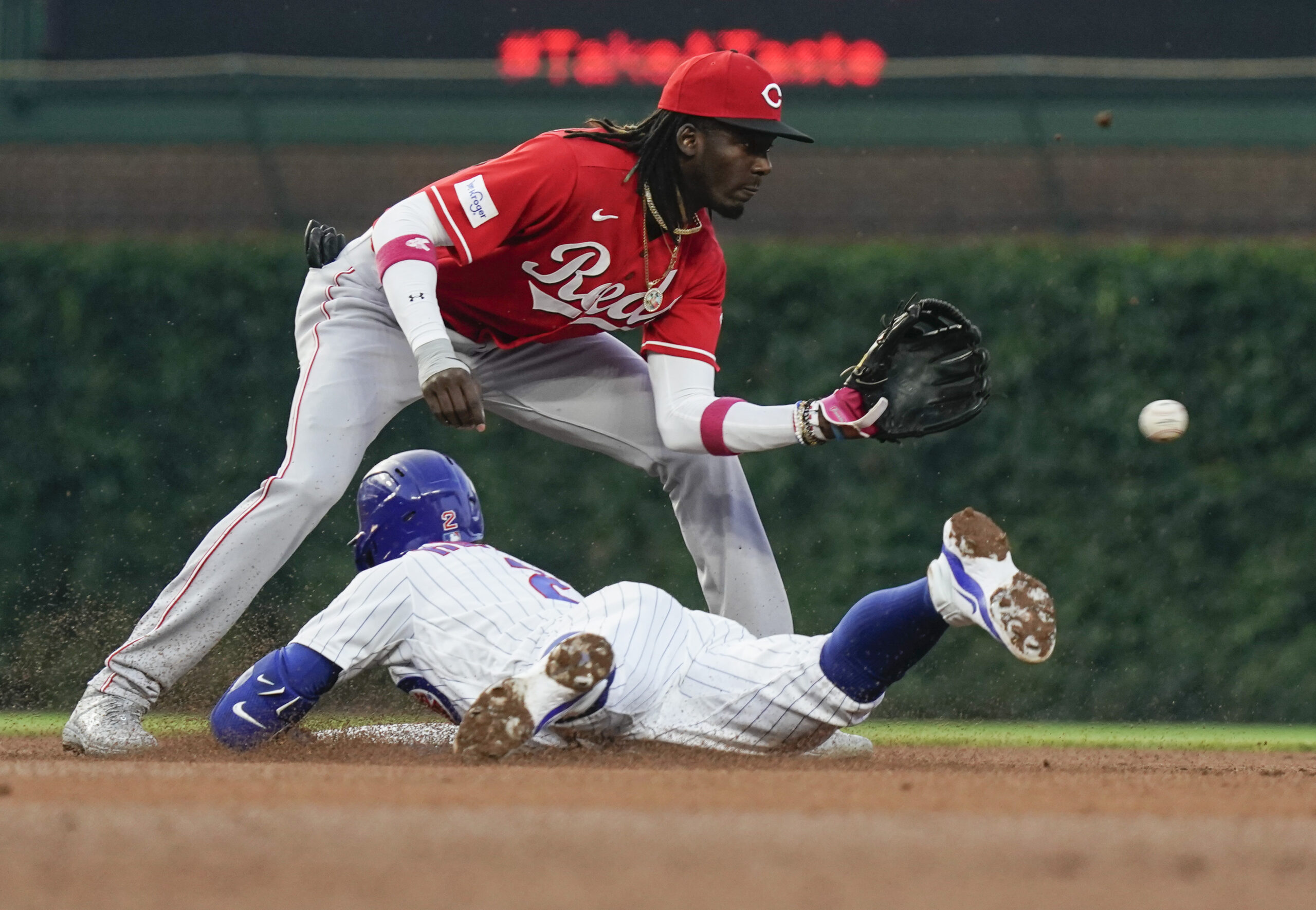 Bet $5 On The Cubs vs. Reds & Get $200 In Bonus Bets