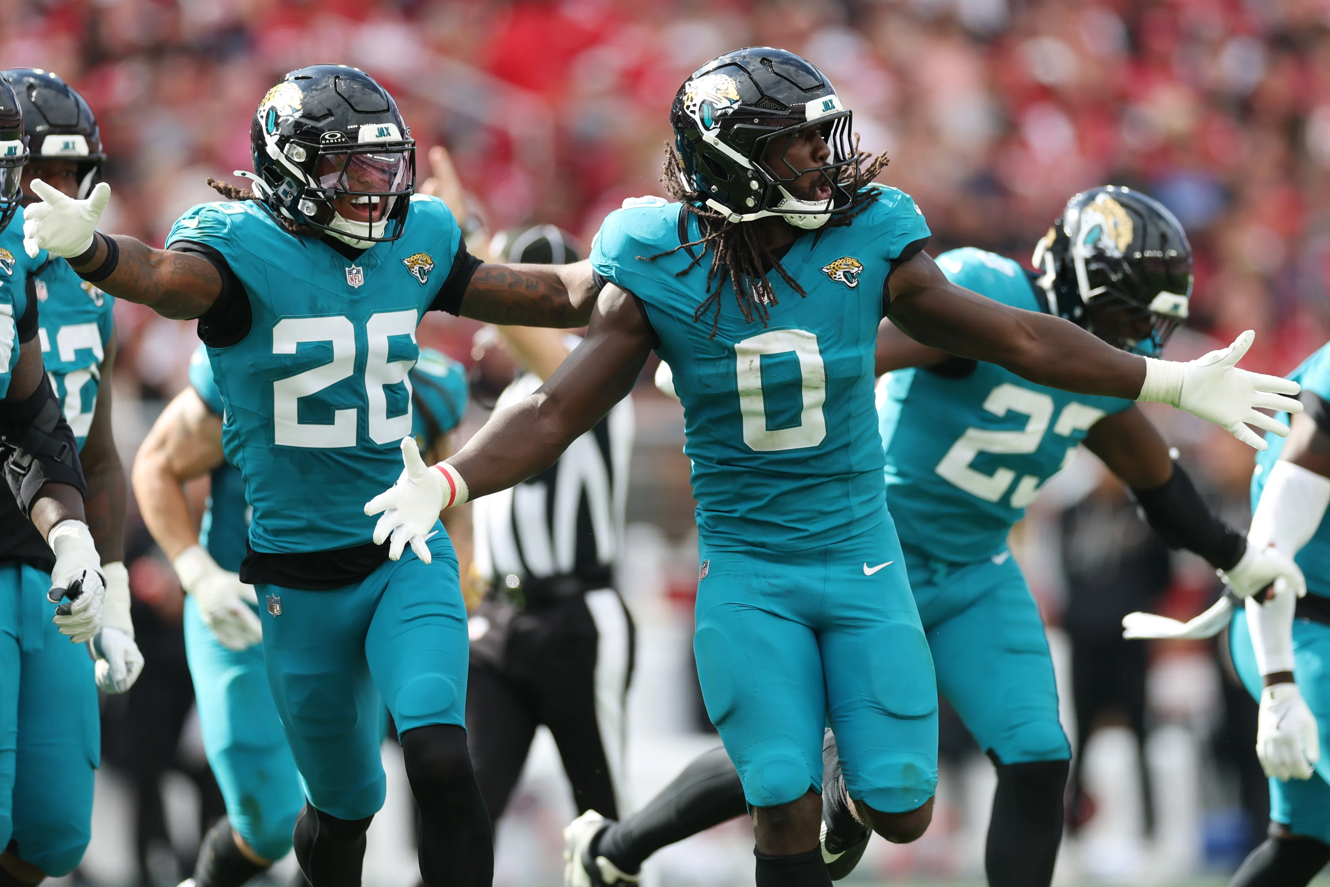 NFL Sunday: Bet $5 and get $300 in Bonus Bets if you win!