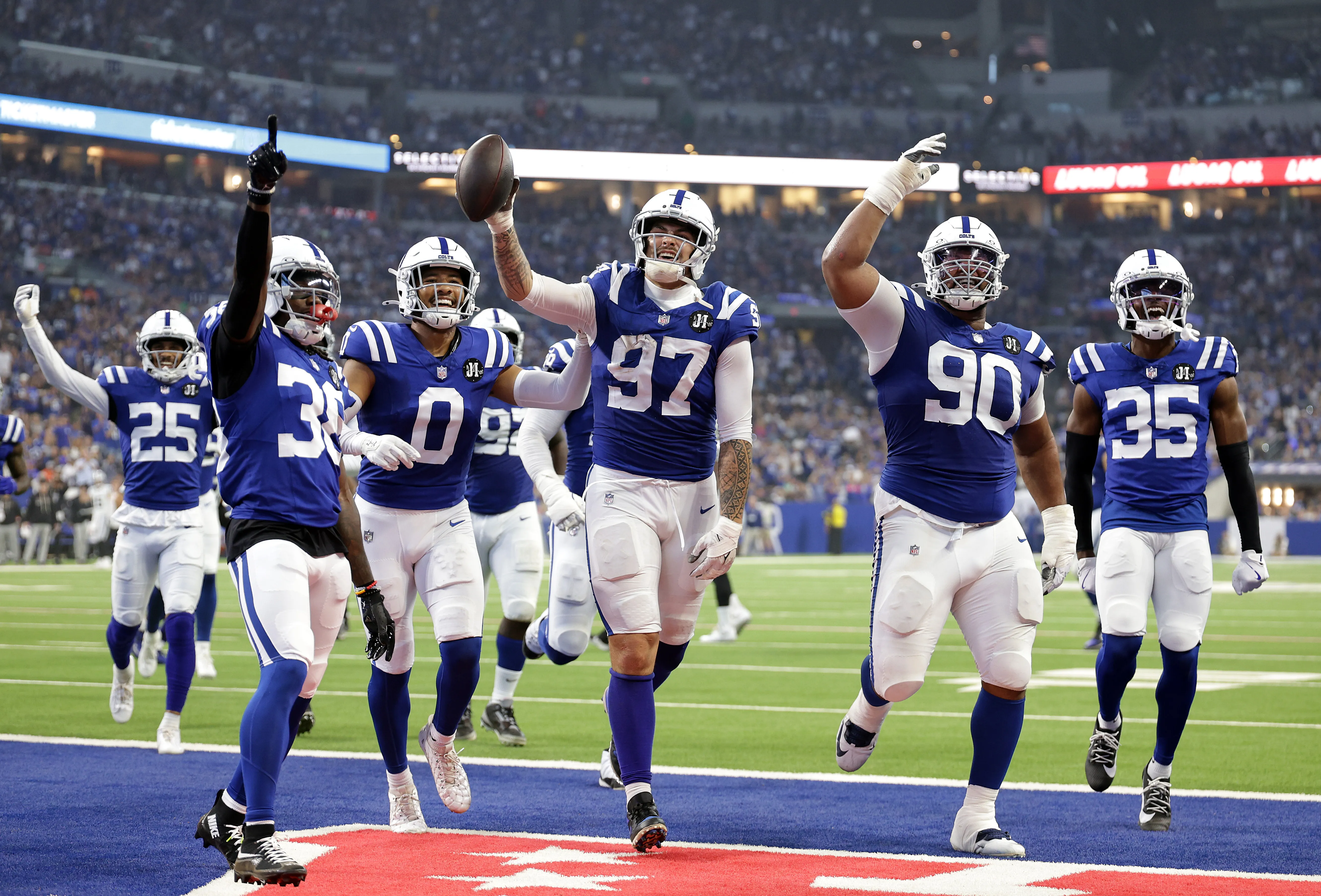 NFL Sunday: Bet $5 & Get $200 In Bonus Bets if you win!