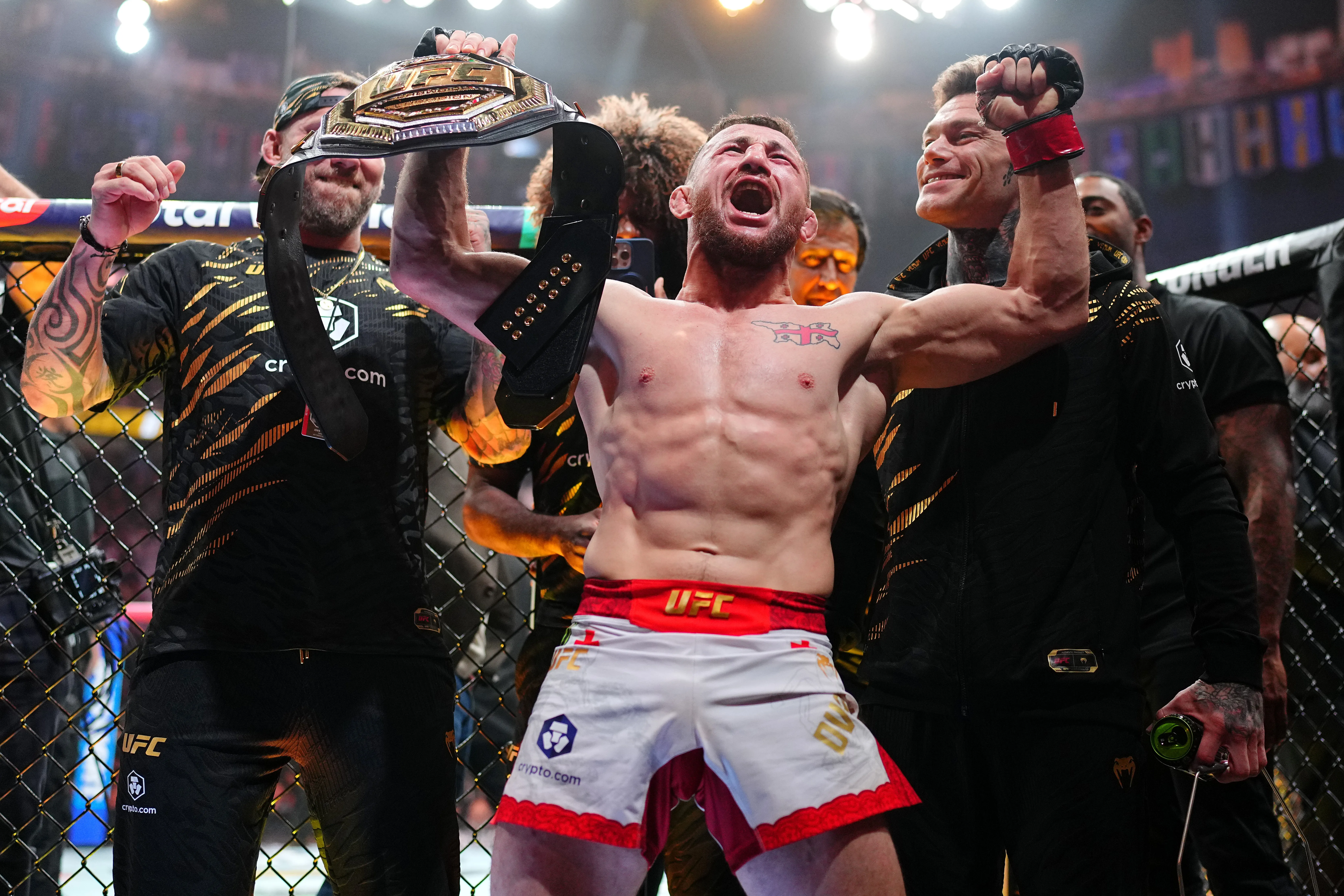 DraftKings Missouri UFC Deal: Bet $5 & Get $300 In Bonus Bets Instantly